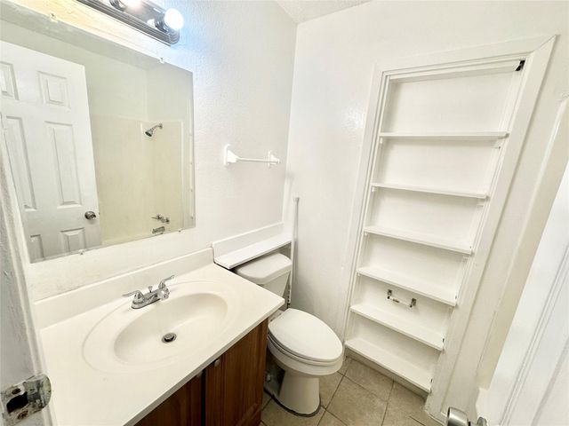 7221 Ellington CIR, Austin, TX 78724