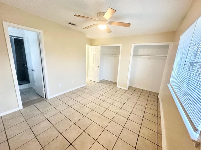 7221 Ellington CIR, Austin, TX 78724