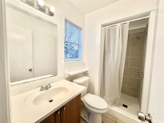 7221 Ellington CIR, Austin, TX 78724