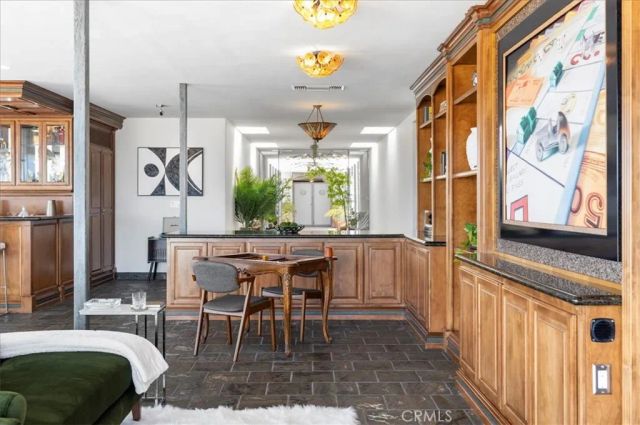 5400 E The Toledo 701, Long Beach, CA 90803