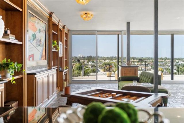 5400 E The Toledo 701, Long Beach, CA 90803