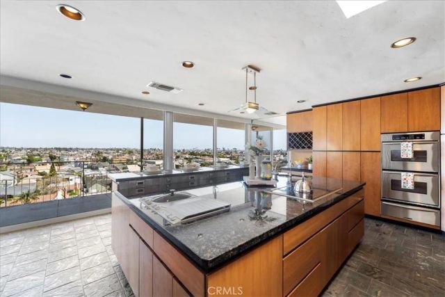 5400 E The Toledo 701, Long Beach, CA 90803