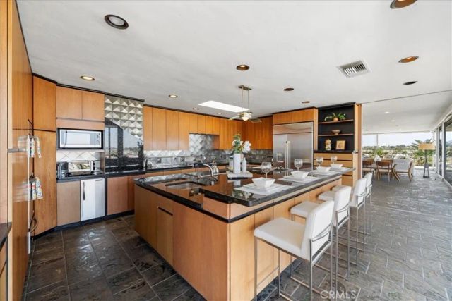 5400 E The Toledo 701, Long Beach, CA 90803