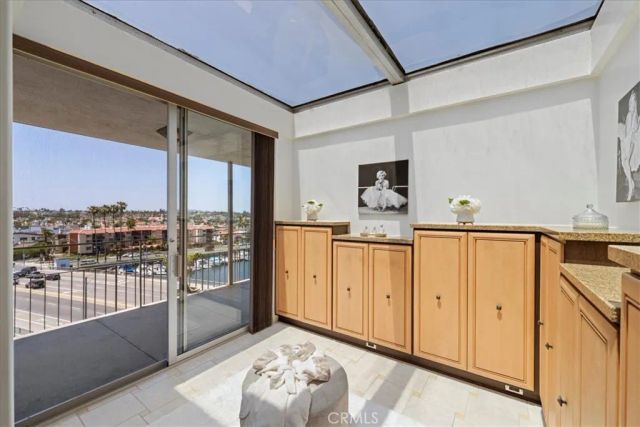 5400 E The Toledo 701, Long Beach, CA 90803