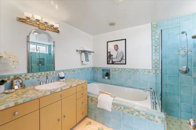 5400 E The Toledo 701, Long Beach, CA 90803