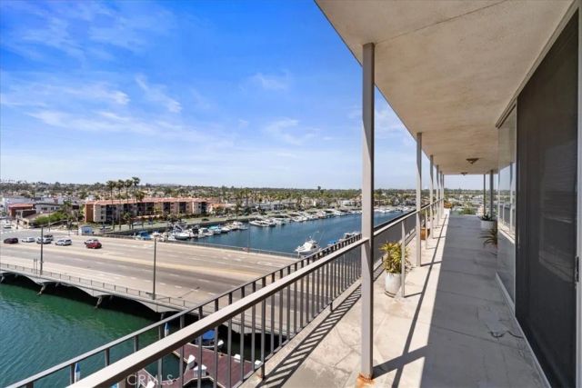 5400 E The Toledo 701, Long Beach, CA 90803