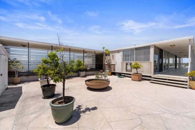 5400 E The Toledo 701, Long Beach, CA 90803