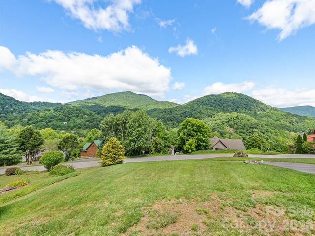 210 Tanner Trail, Waynesville, NC 28785