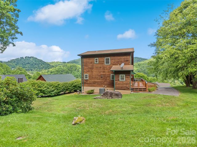 210 Tanner Trail, Waynesville, NC 28785