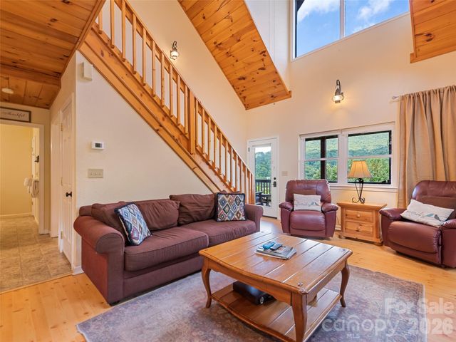 210 Tanner Trail, Waynesville, NC 28785