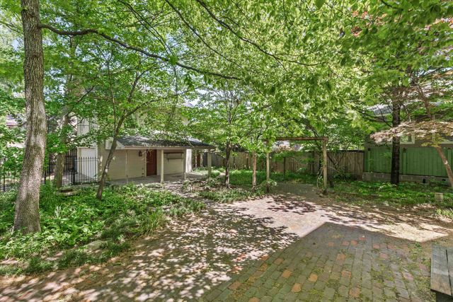 1662 FOREST AVE, Memphis, TN 38112