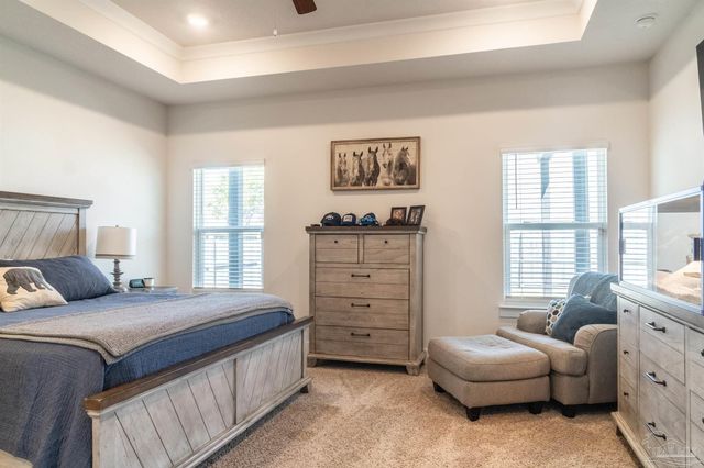 6242 Jenks Dr, Gulf Breeze, FL 32563