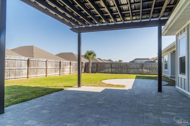 6242 Jenks Dr, Gulf Breeze, FL 32563