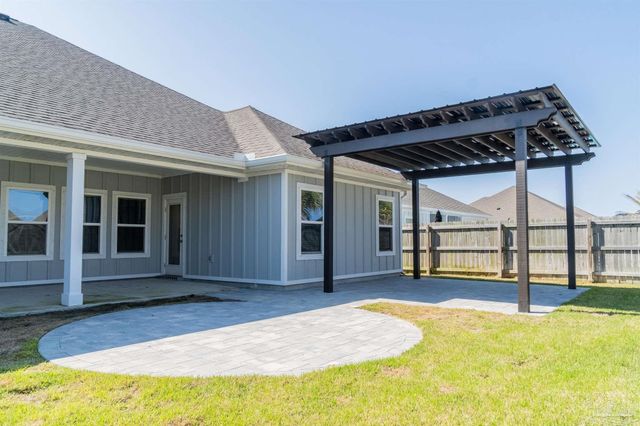 6242 Jenks Dr, Gulf Breeze, FL 32563