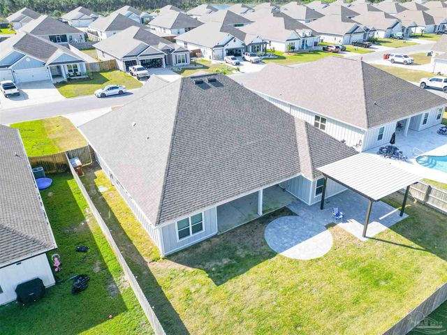 6242 Jenks Dr, Gulf Breeze, FL 32563