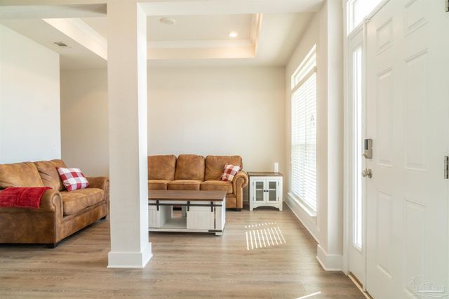 6242 Jenks Dr, Gulf Breeze, FL 32563