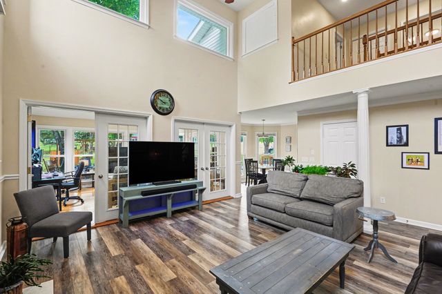 5250 Rustic Way, Old Hickory, TN 37138
