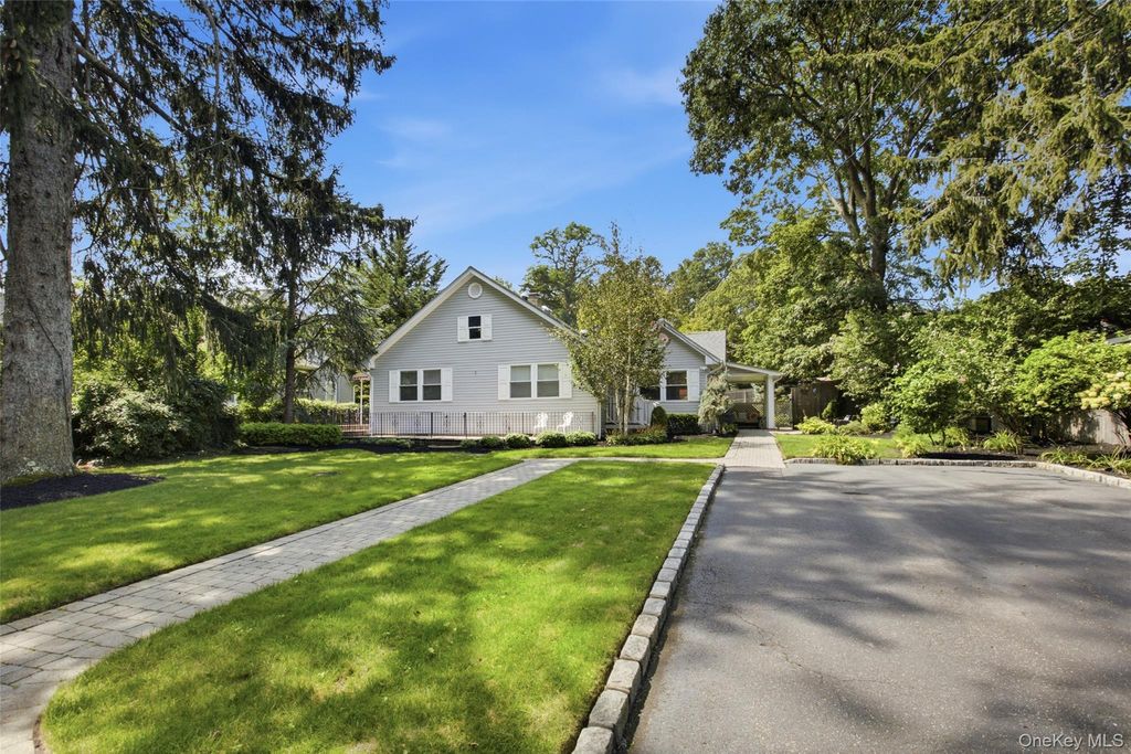 36 Kew Drive, Sound Beach, NY 11789 — photo 2