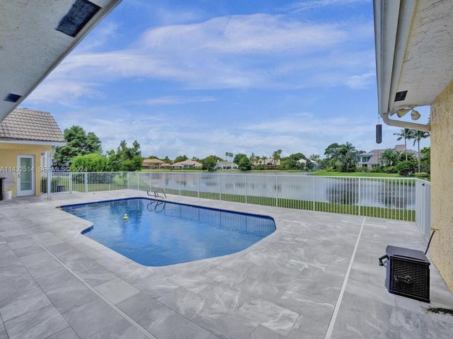 4495 WOODFIELD Boulevard, Boca Raton, FL 33434