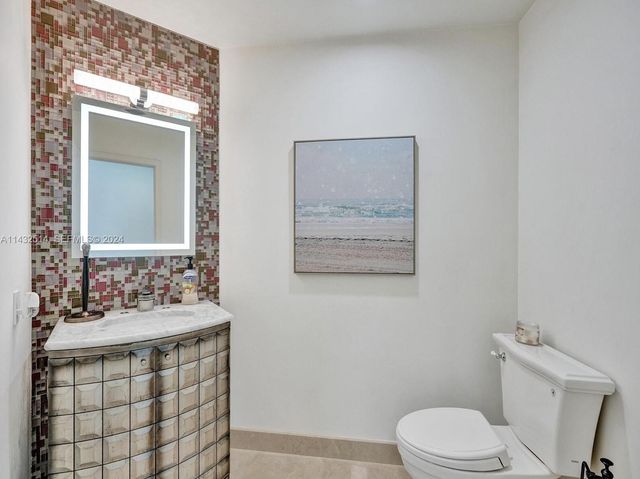 4495 WOODFIELD Boulevard, Boca Raton, FL 33434