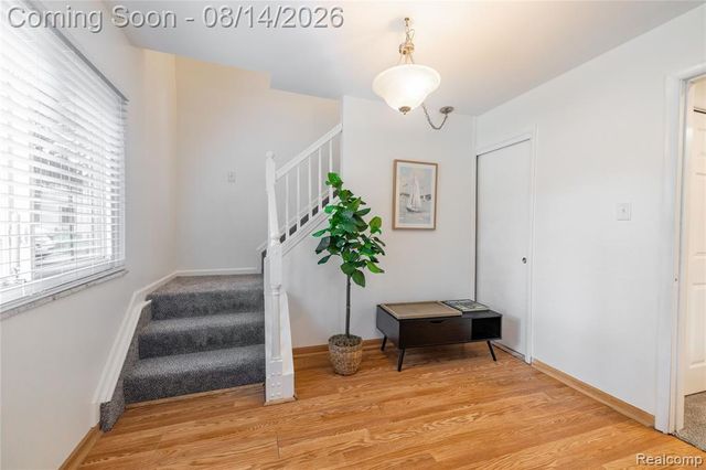 25155 Dallas Court, Grosse Ile, MI 48138
