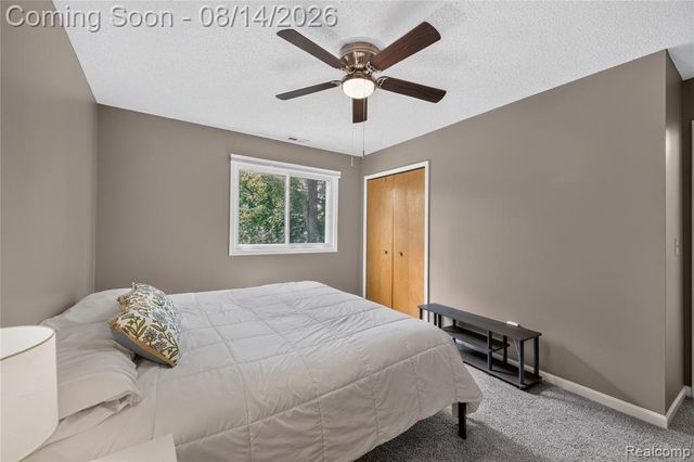 25155 Dallas Court, Grosse Ile, MI 48138