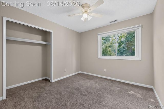 25155 Dallas Court, Grosse Ile, MI 48138