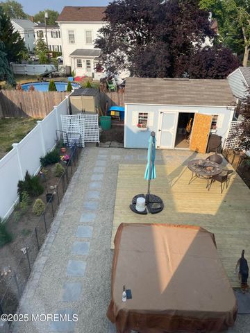 87 Church Street, Keyport, NJ 07735