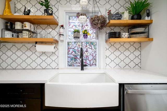 87 Church Street, Keyport, NJ 07735