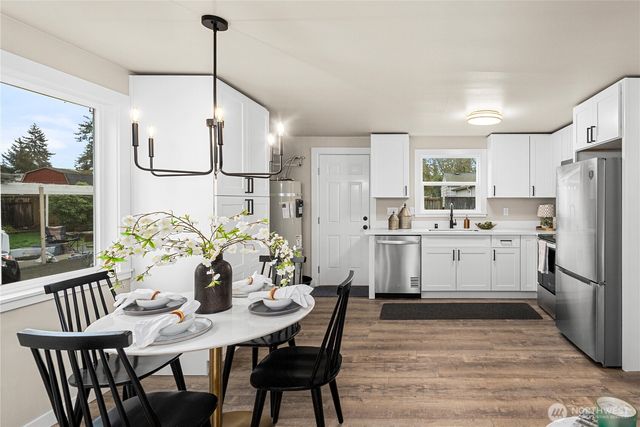 862 116th Street S, Tacoma, WA 98444