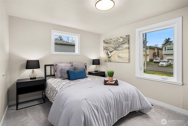 862 116th Street S, Tacoma, WA 98444