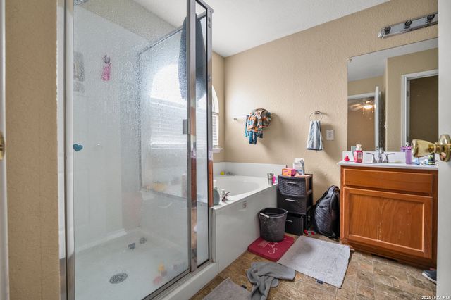 4126 Bear Oak, San Antonio, TX 78223