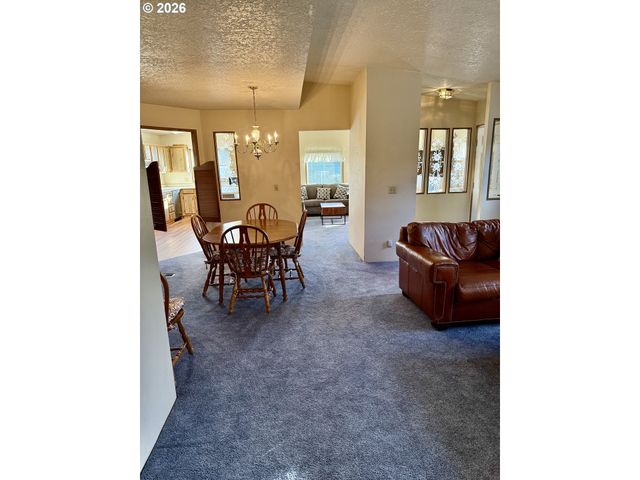 17401 Se 39TH St, Vancouver, WA 98683