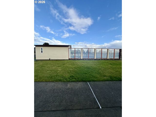 17401 Se 39TH St, Vancouver, WA 98683