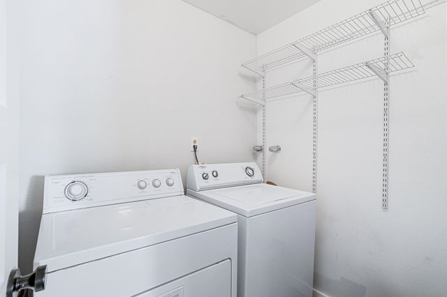 1002 W 7th Ave, Spokane, WA 99204