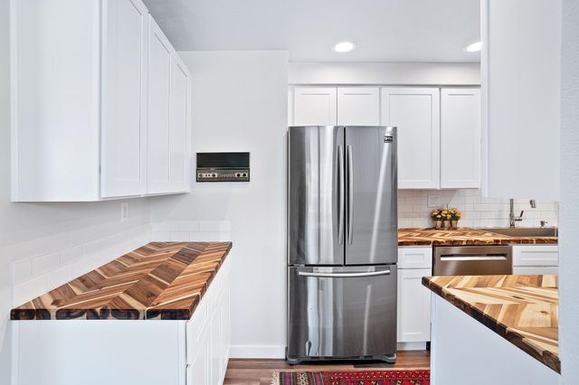 1002 W 7th Ave, Spokane, WA 99204