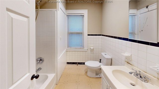 3036 3rd Avenue, Huntington, WV 25701