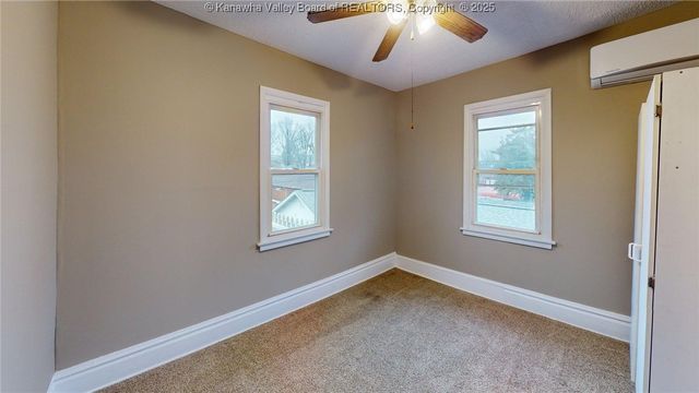 3036 3rd Avenue, Huntington, WV 25701