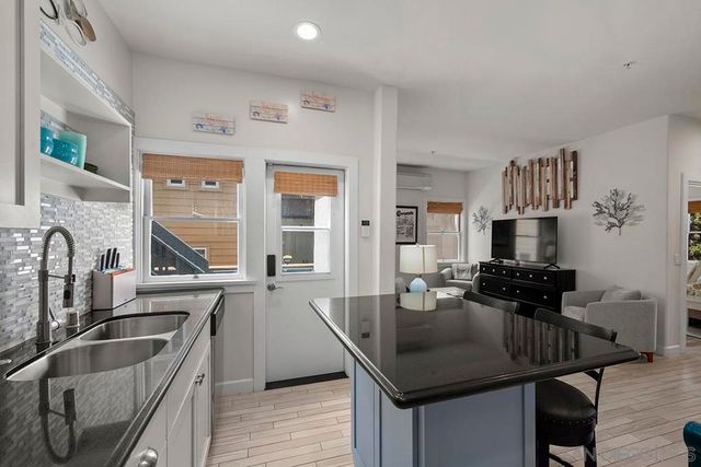 1106 4th Street 4, Coronado, CA 92118