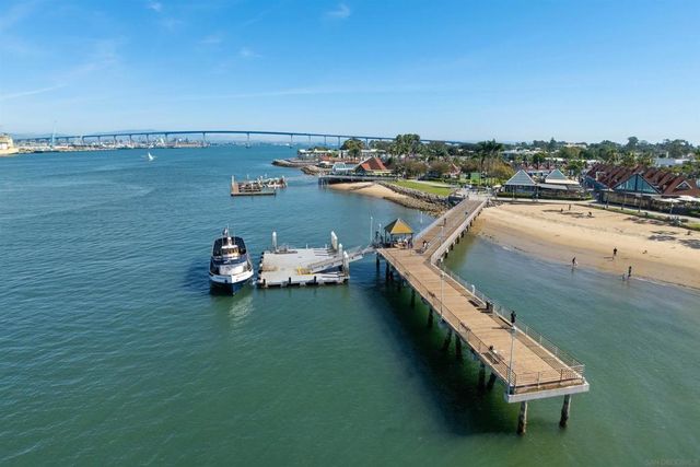 1106 4th Street 4, Coronado, CA 92118