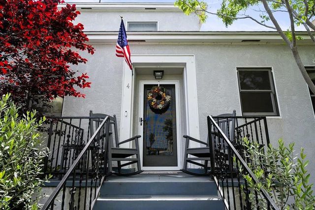 1106 4th Street 4, Coronado, CA 92118