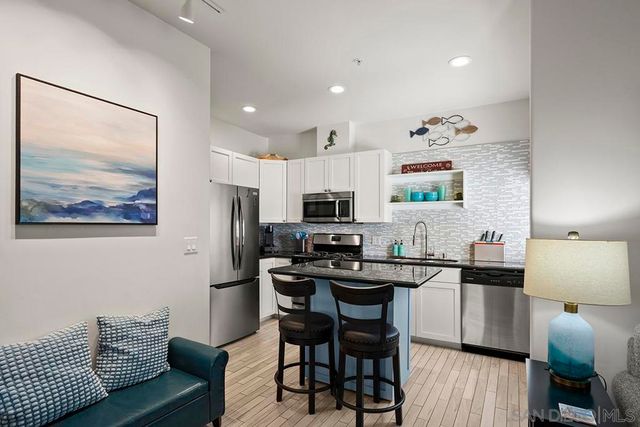 1106 4th Street 4, Coronado, CA 92118