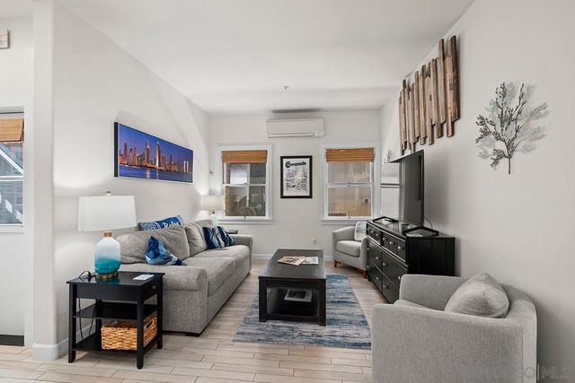 1106 4th Street 4, Coronado, CA 92118