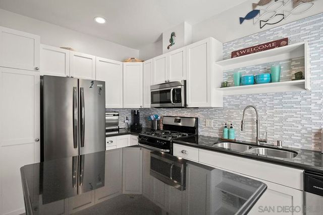 1106 4th Street 4, Coronado, CA 92118