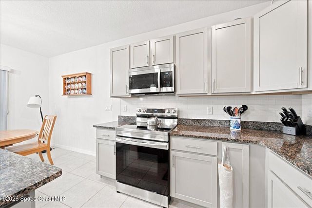 501 Alminar Avenue SE, Palm Bay, FL 32909
