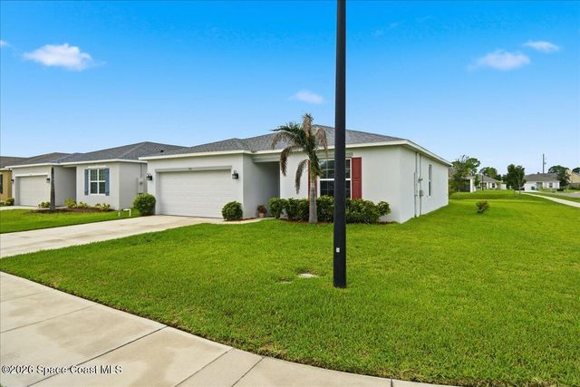501 Alminar Avenue SE, Palm Bay, FL 32909