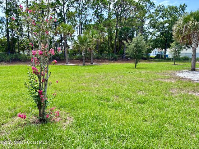 501 Alminar Avenue SE, Palm Bay, FL 32909