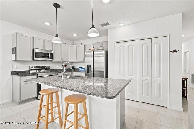 501 Alminar Avenue SE, Palm Bay, FL 32909