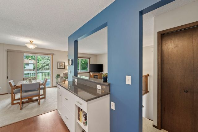 11143 Vessey Circle, Bloomington, MN 55437