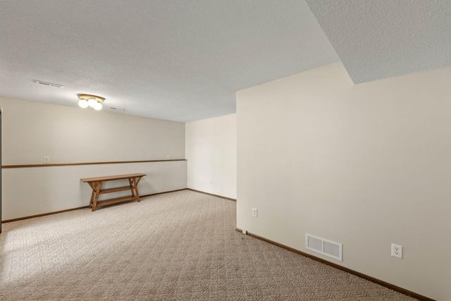 11143 Vessey Circle, Bloomington, MN 55437